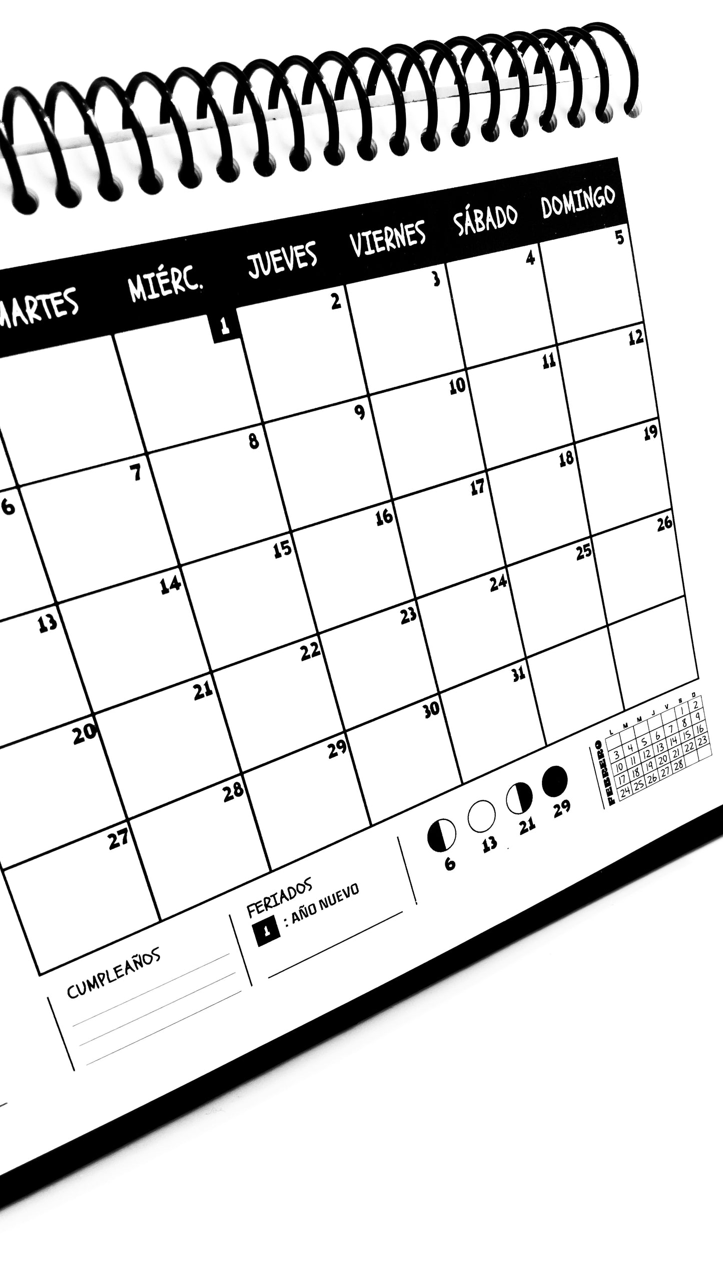 CALENDARIO ESCRITORIO CON PLANNER PERROS Y GATOS